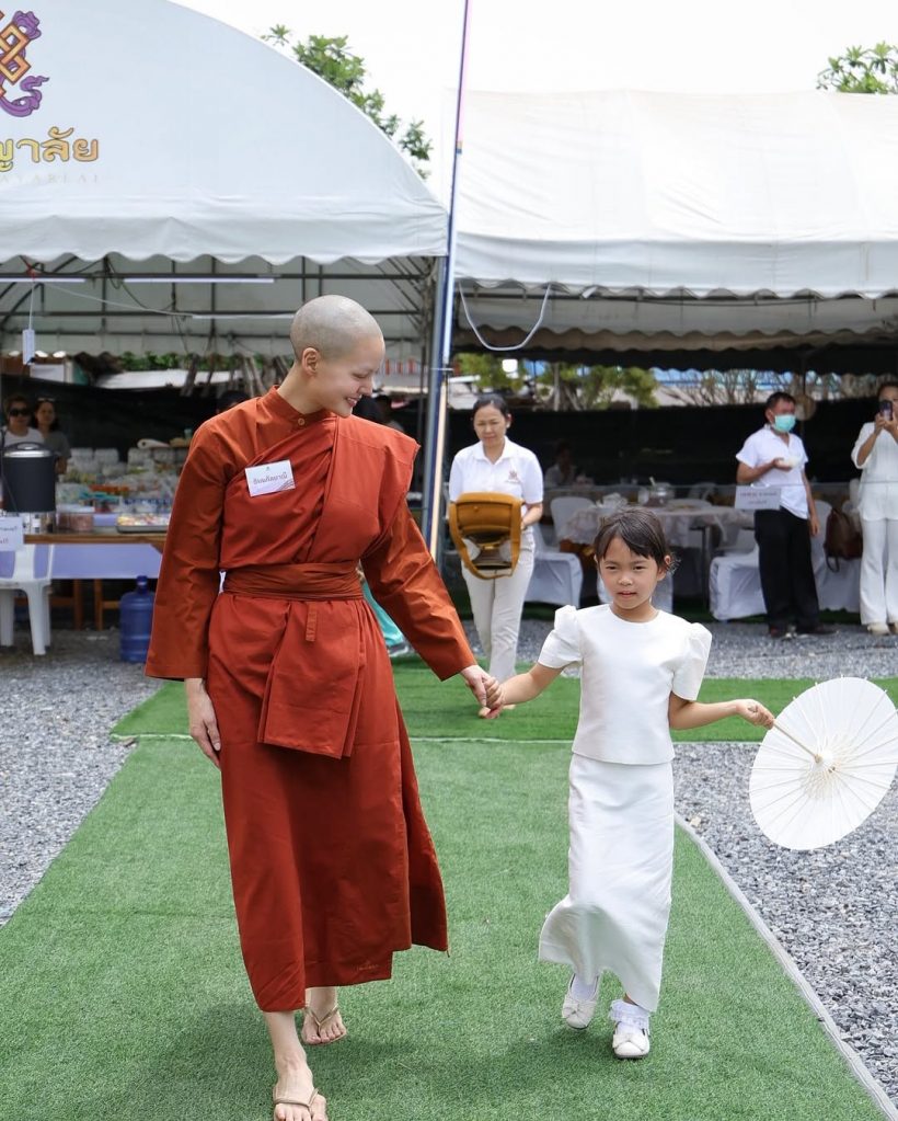 สามเณรีเจนี่โพสต์ถึงน้องโนล่า “เมื่อหนูโตพออ่านได้ แม่อยากให้รู้ว่า…”