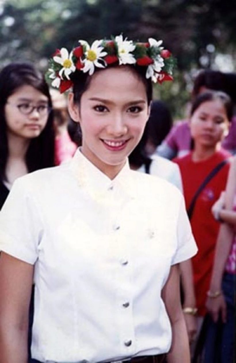 เปิดภาพในอดีต “อั้ม พัชราภา” สวยและหน้าเด็กตลอดกาล