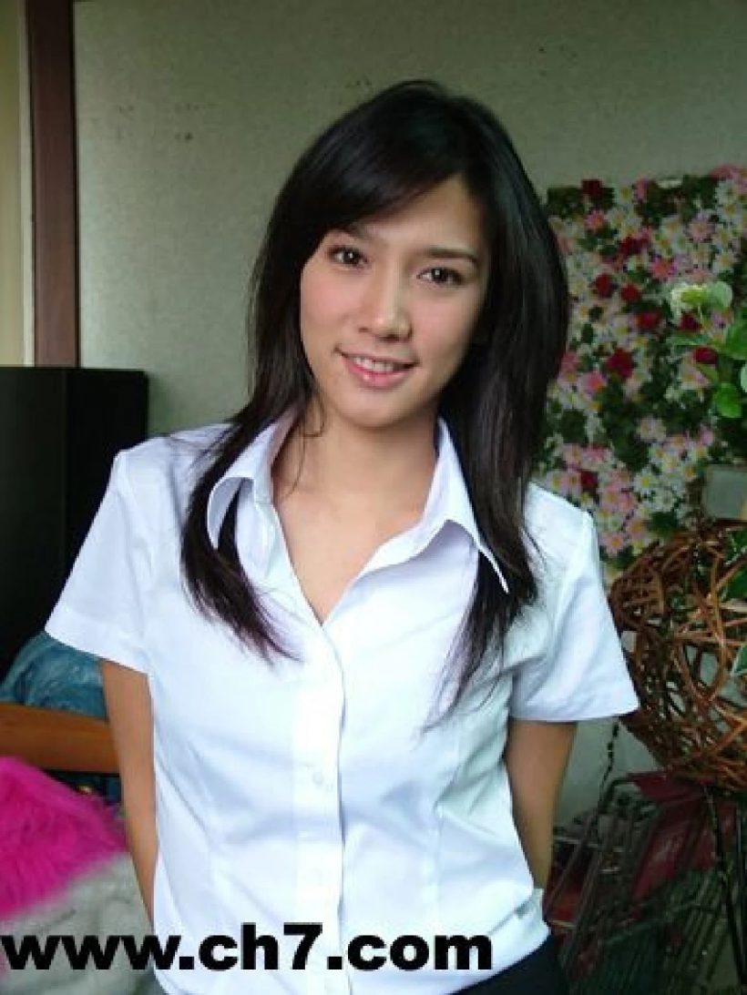 เปิดภาพในอดีต “อั้ม พัชราภา” สวยและหน้าเด็กตลอดกาล