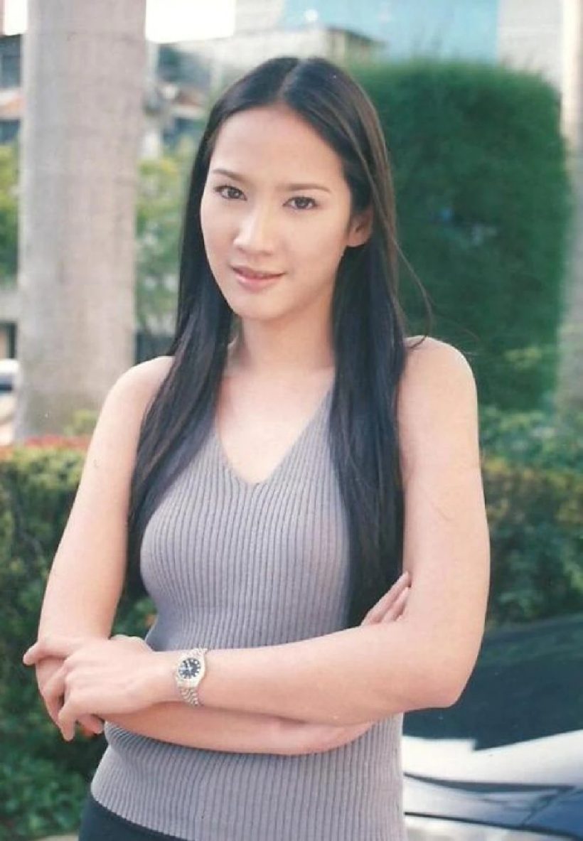 เปิดภาพในอดีต “อั้ม พัชราภา” สวยและหน้าเด็กตลอดกาล