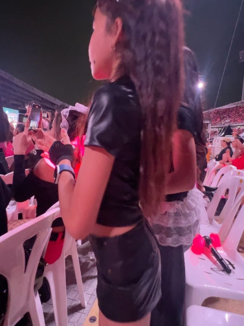 ลูกดาราดัง โดนตั้งคำถามตรง ปมลุกเต้นกลางคอนฯ BLACKPINK