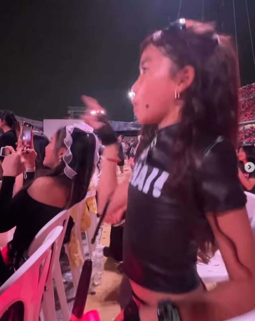 ลูกดาราดัง โดนตั้งคำถามตรง ปมลุกเต้นกลางคอนฯ BLACKPINK