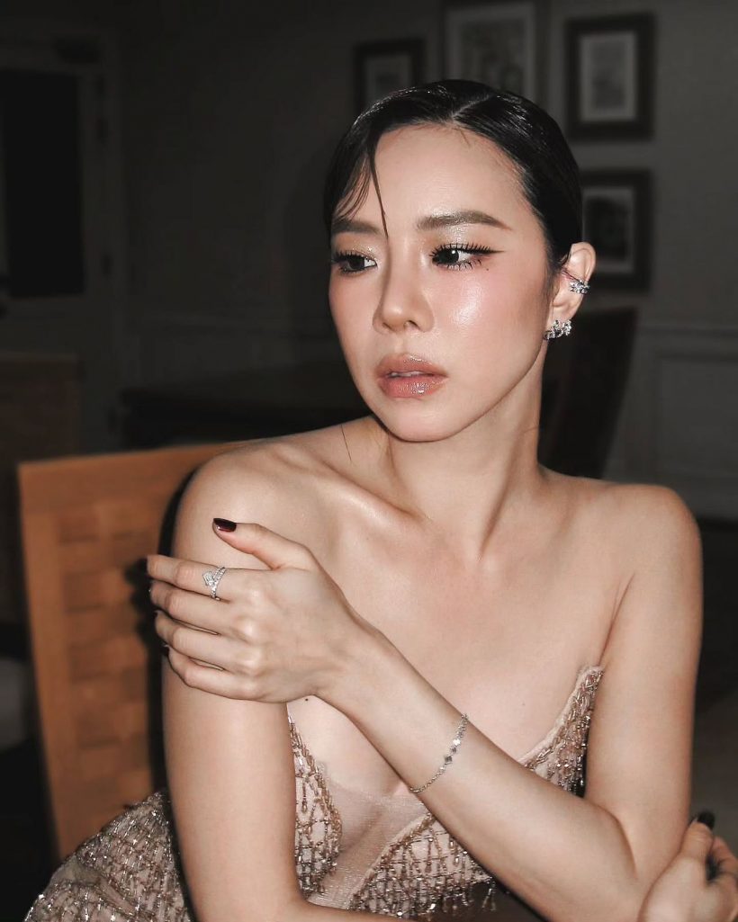 เเตกหัก! เช็คลิสต์เเก๊งนางฟ้า รวมตัวเเห่อัลฟอลไอจีนานา