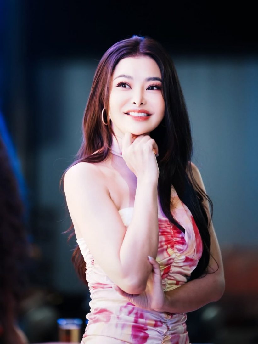 ชาวเน็ตงง!! เธอคนนี้สวยมาก แต่ทำไมไมได้เล่นละคร