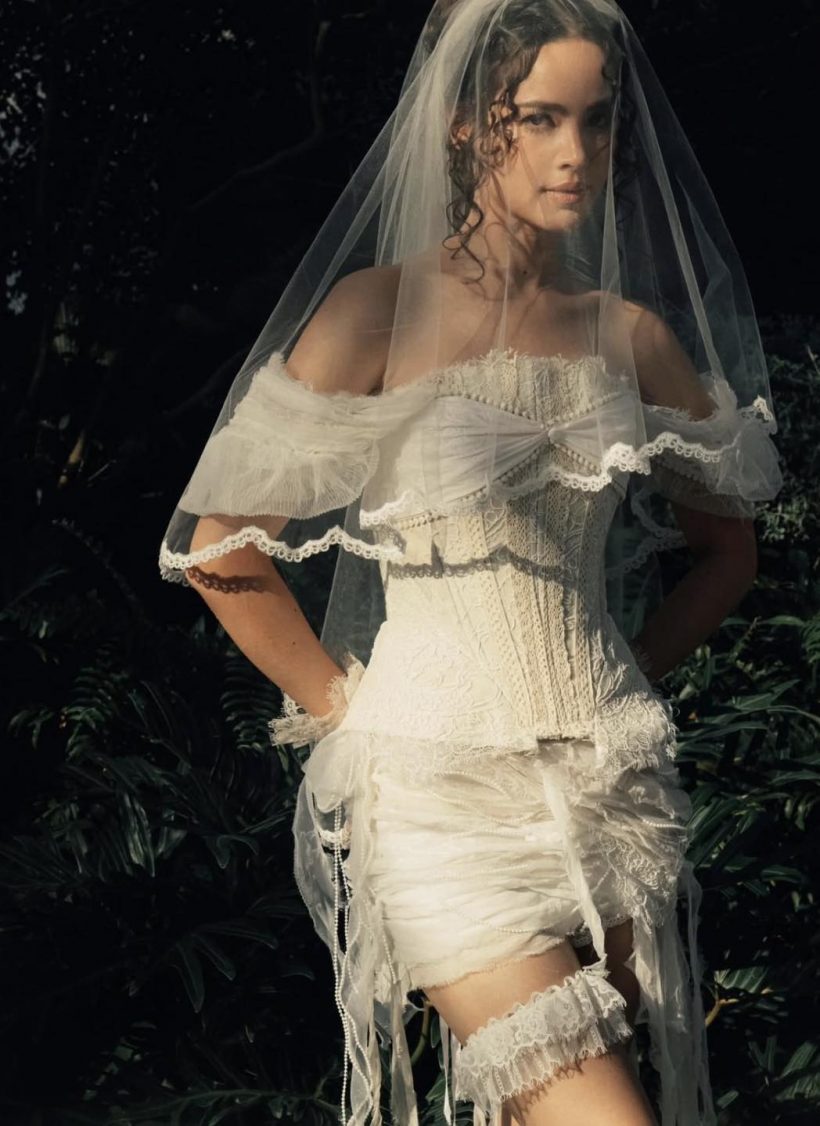 ส่องรีแอคชาวเน็ต หลังญาญ่าเสิร์ฟเอง ในลุคเจ้าสาวสวยละมุน