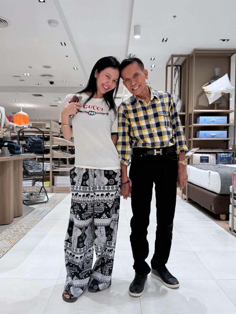 ส่องชีวิตบ้านๆของ ดาราสาวชื่อดัง แม้ร่ำรวยไม่ธรรมดา