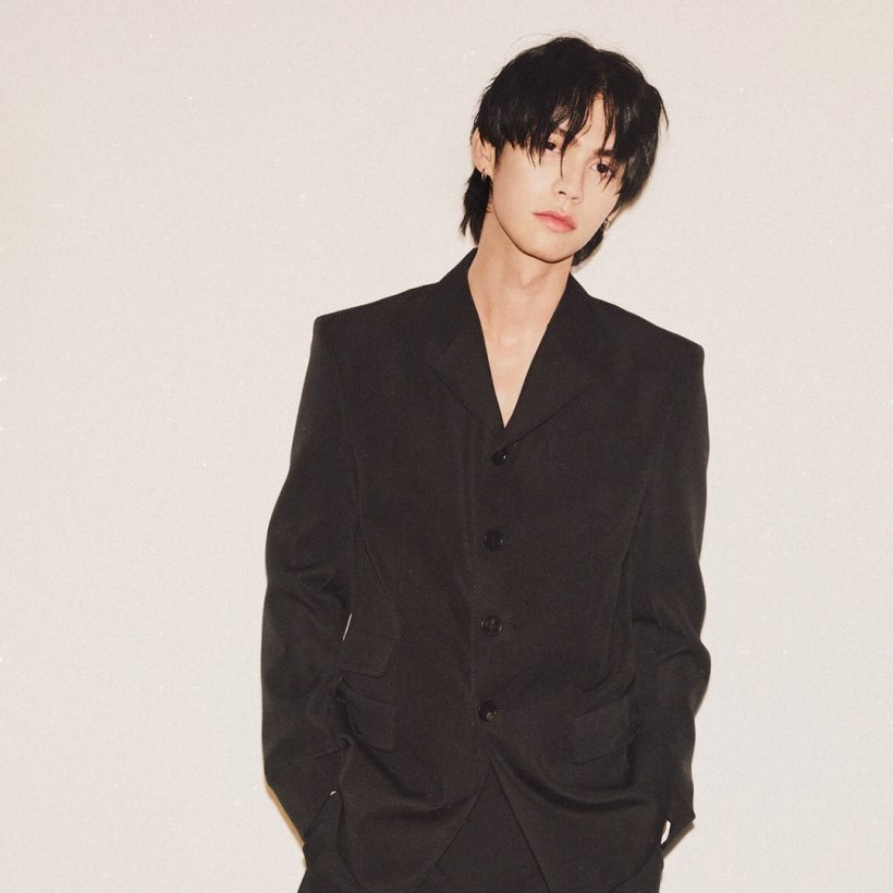 เเตกตื่น! พระเอกดังลงรูปคู่สาว หรือเปิดตัวรักใหม่?