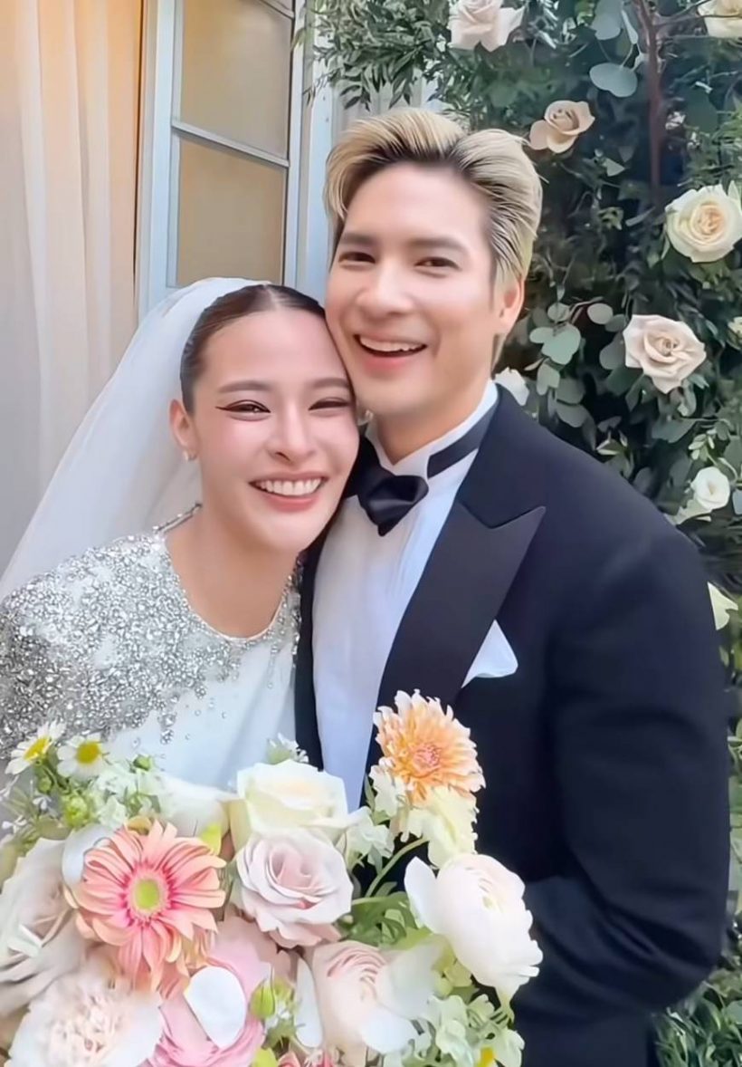 ปุ๊กลุกไมค์ ตอบชัดปมแต่งเงียบ พร้อมเคลียร์ดราม่าเชิญอั้มคนเดียว