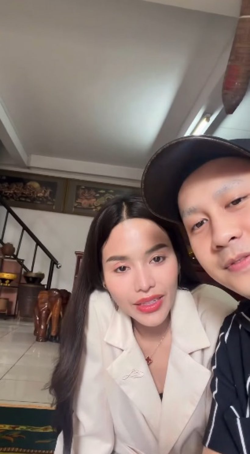 ฮือฮา ดาราสาวดัง ผูกข้อไม้ข้อมือ หลังโพสต์เลิกสามี