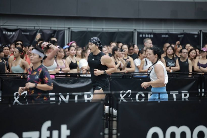 โหดมาก! คนนี้คือดาราคนเดียว ลุย HYROX 2 วันติด