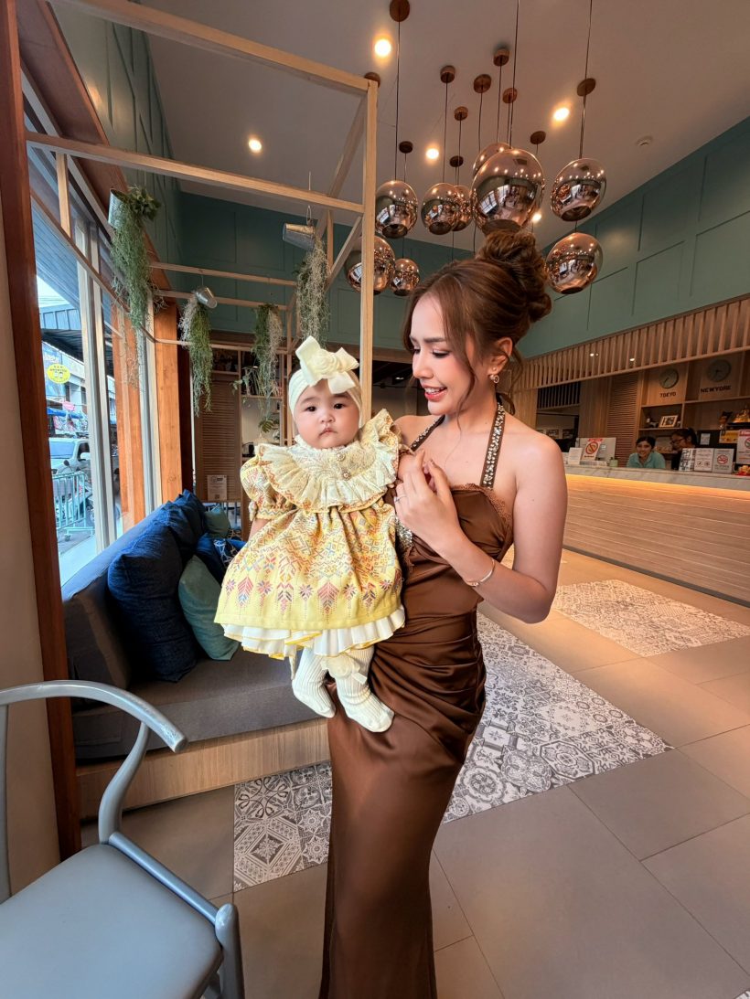 ชาวเน็ต งง! เจนนี่ รัชนก โดนแซะใส่ชุดแย่งซีนบ่าวสาว