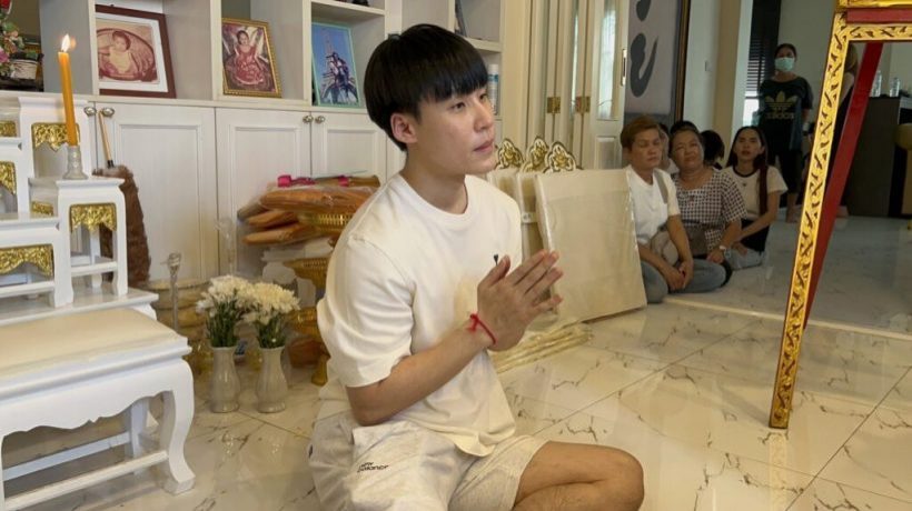 สมควรมั้ยเมนต์นี้?หาเรื่องแซะบิ๊ก กลางงานคุณพ่อจ๊ะ...เขาเศร้าๆกันอยู่