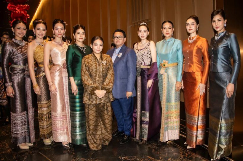 ทรงคุณค่า กบ ปภัสรา ในชุดไทยบรมพิมาน สมมงนางงามเก่า