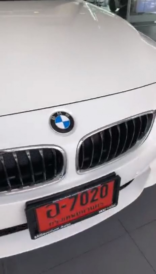 จะเป็นยังไง? เมื่อ “ลำไย ไหทองคำ” ไปถอยรถหรู BMW บอกเลยพีคมาก!! (มีคลิป)