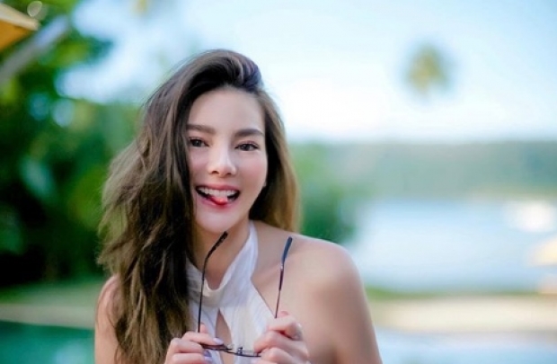   ดิว อริสรา รูปใหม่มีมาเพิ่ม! อวดหุ่นแซ่บในชุดว่ายน้ำสีเนื้อเนียนสุดหวิว จัดให้ทั้งภาพทั้งคลิป 