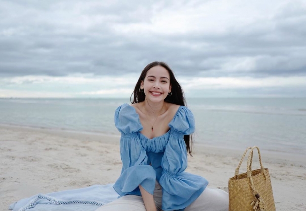 ญาญ่า อวดผมทรงใหม่ สวยน่ารัก จนพี่อั้มยังเข้ามาเเซว 