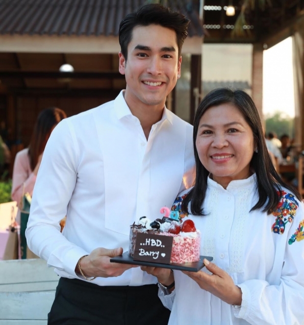 เปิดภาพ ณเดชน์ สมัยวัยเด็ก ขนาดมุมเสยยังเป๊ะปังสุดๆ