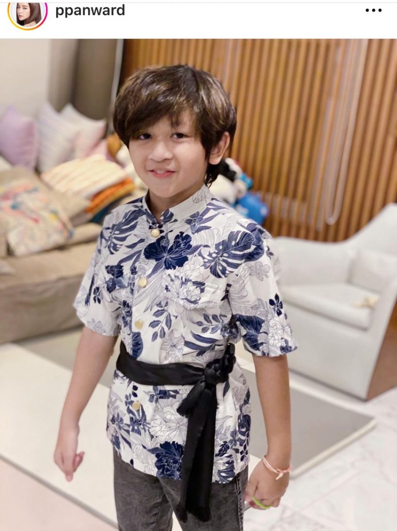   ส่องภาพลูกซุปตาร์เฉิดฉายในชุดไทย ร่วมงานวันลอยกระทงน่ารักสุดๆ