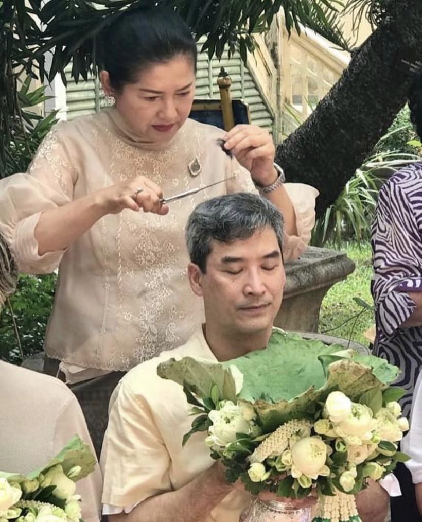 อนุโมธนาบุญ พระเอกรุ่นใหญ่  เข้าพิธีอุปสมบทเรียบง่าย