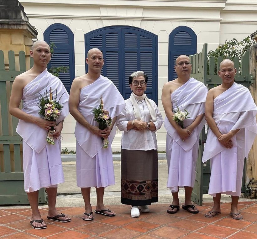 อนุโมธนาบุญ พระเอกรุ่นใหญ่  เข้าพิธีอุปสมบทเรียบง่าย