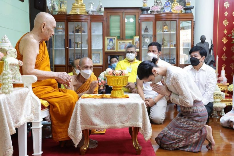 พระเอกรุ่นใหญ่ แจงภาพพาแฟนเข้าวัด จนถูกสงสัยว่าเตรียมแต่งงาน