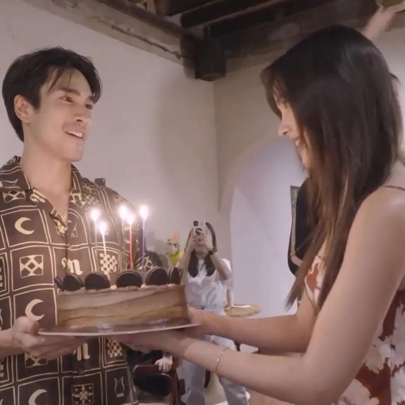 หวานไม่ไหว ญาญ่าหอบเค้ก HBD ณเดชน์ 32 ขวบ 