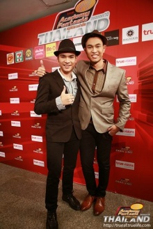 2 หนุ่มพี่น้องสุดซี้เบนซ์V9 และ เท็นV1 ร้องคู่ ออกคู่ 