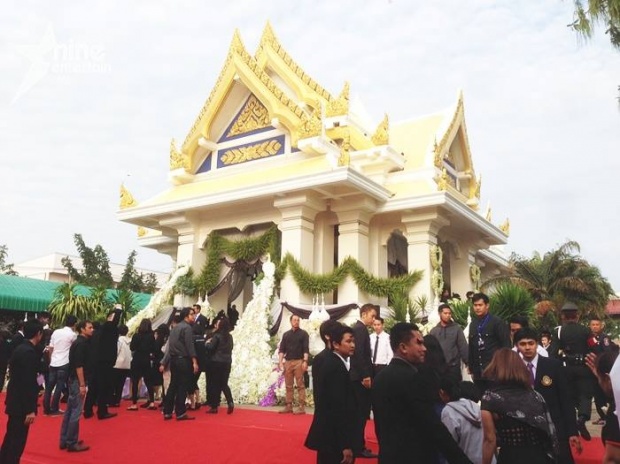 รวมภาพประวัติศาสตร์ “ด้วยรักและอาลัย ปอ ทฤษฎี”