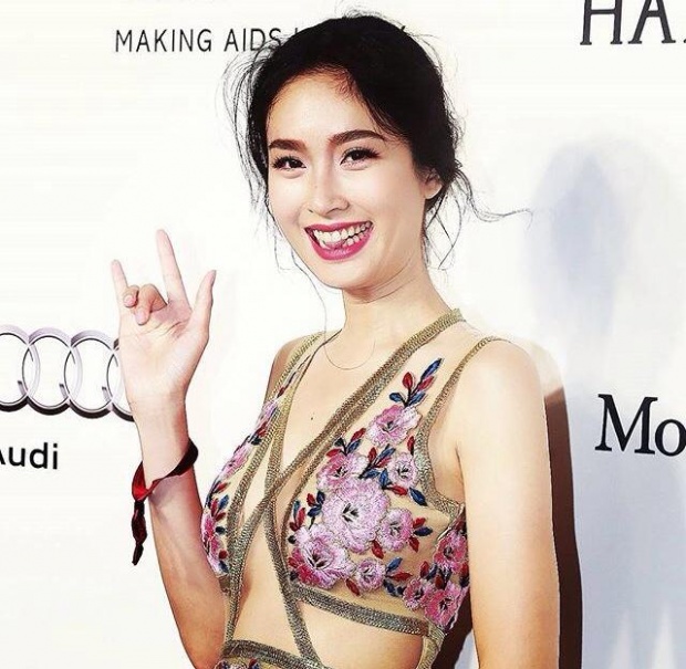 สวยกราบ!!ปอย ณ งาน amfAR ที่ฮ่องกง ออร่าระดับ10!!