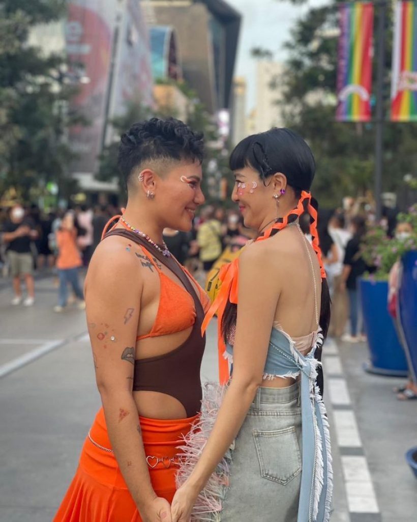 คู่รัก LGBTQ ดีใจสมรสเท่าเทียมพร้อมแล้ว คบ4ปีแต่ไม่ยังรีบแต่ง