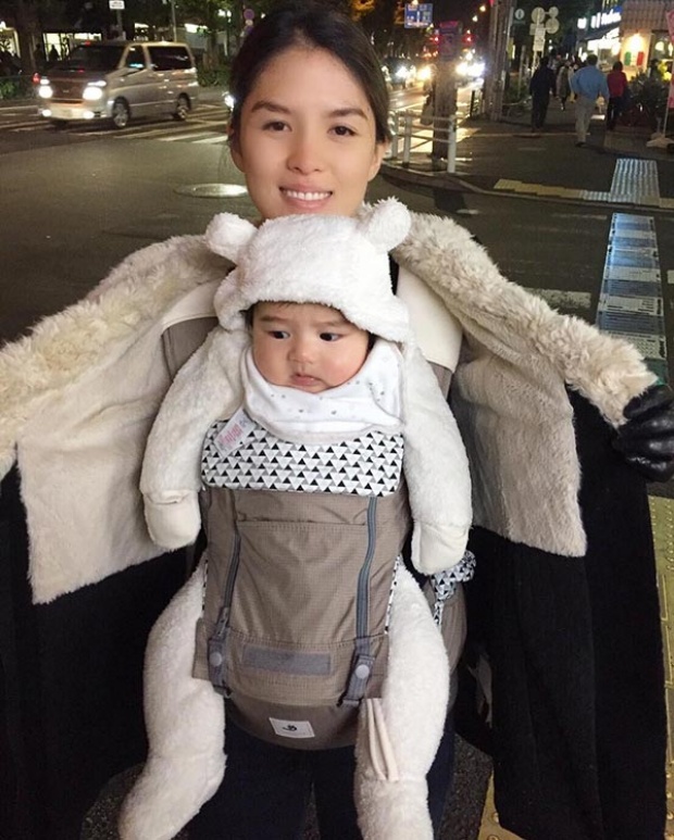 เห็นกันหรือยัง? น้องดีแลนด์ ลูกชาย ลีเดีย ใส่ชุดแบบนี้เที่ยวญี่ปุ่น