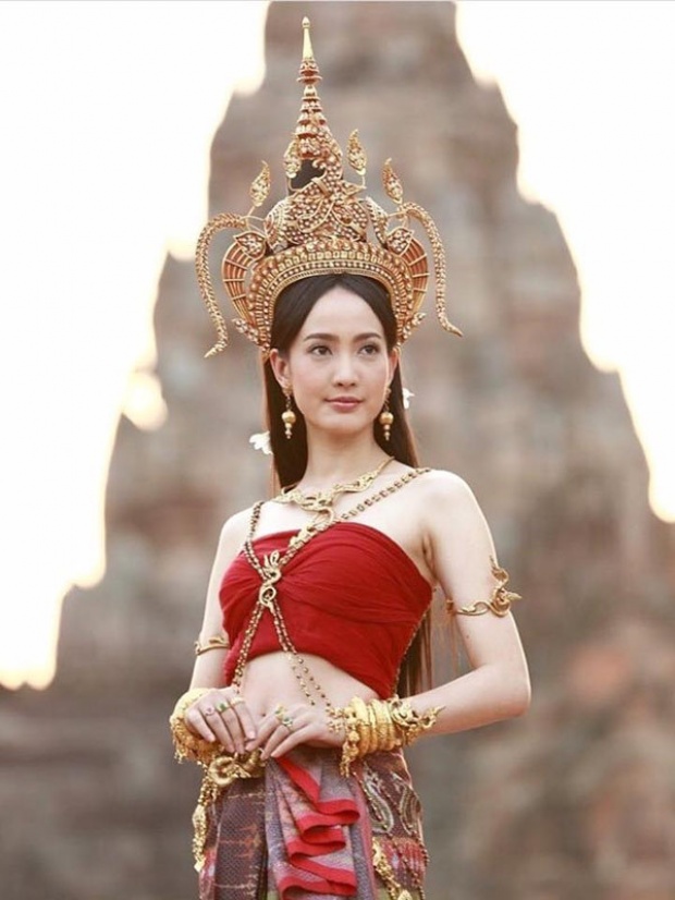 ขนลุกซู่! “แต้ว ณฐพร” รำนาคีถวายเจ้าปู่ศรีสุทโธที่คำชะโนด จนชาวบ้านแตกตื่น