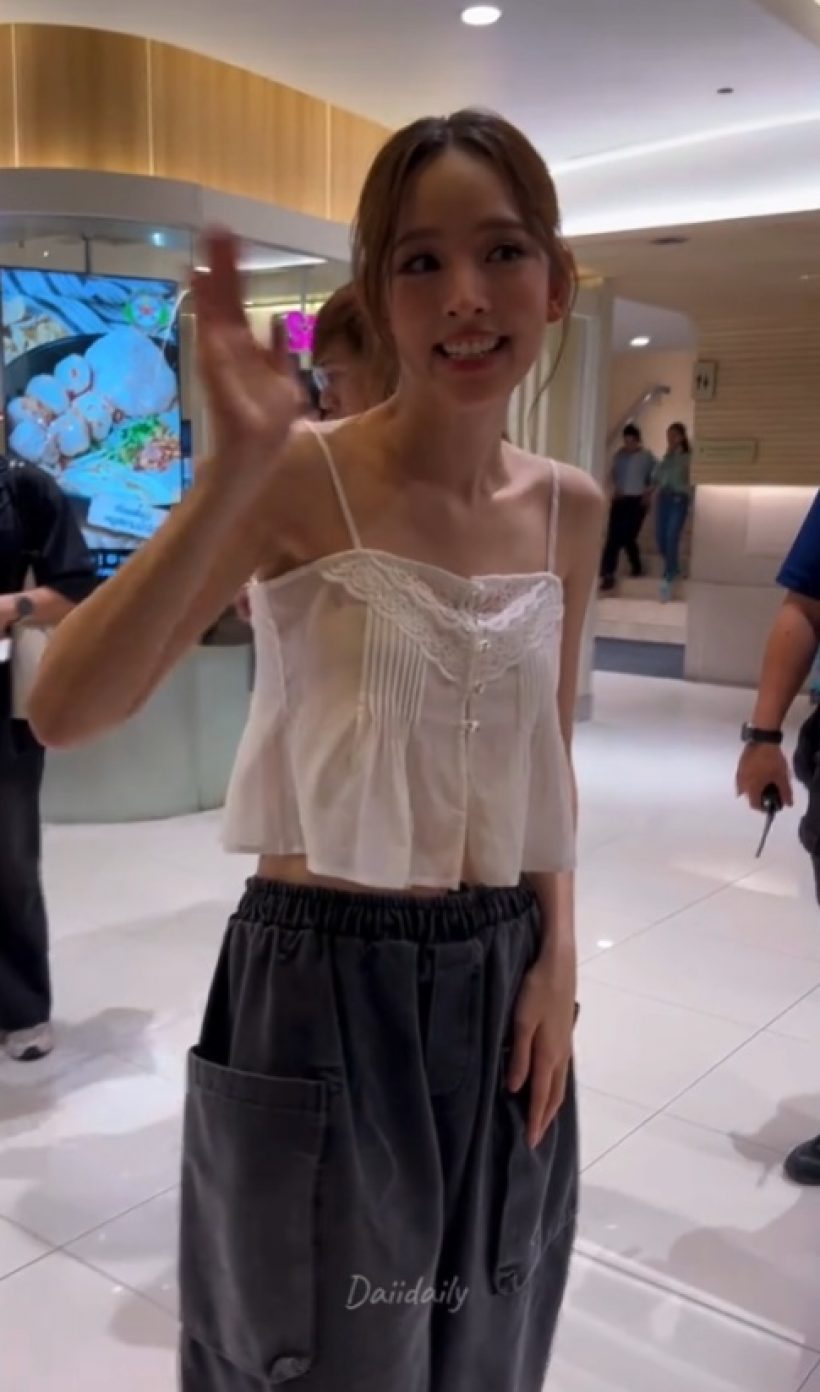 ช็อตนี้ของ ซุปตาร์นางเอกคนนี้ ทำทุกคนอึ้ง เธอผอมเกินไปแล้ว!!