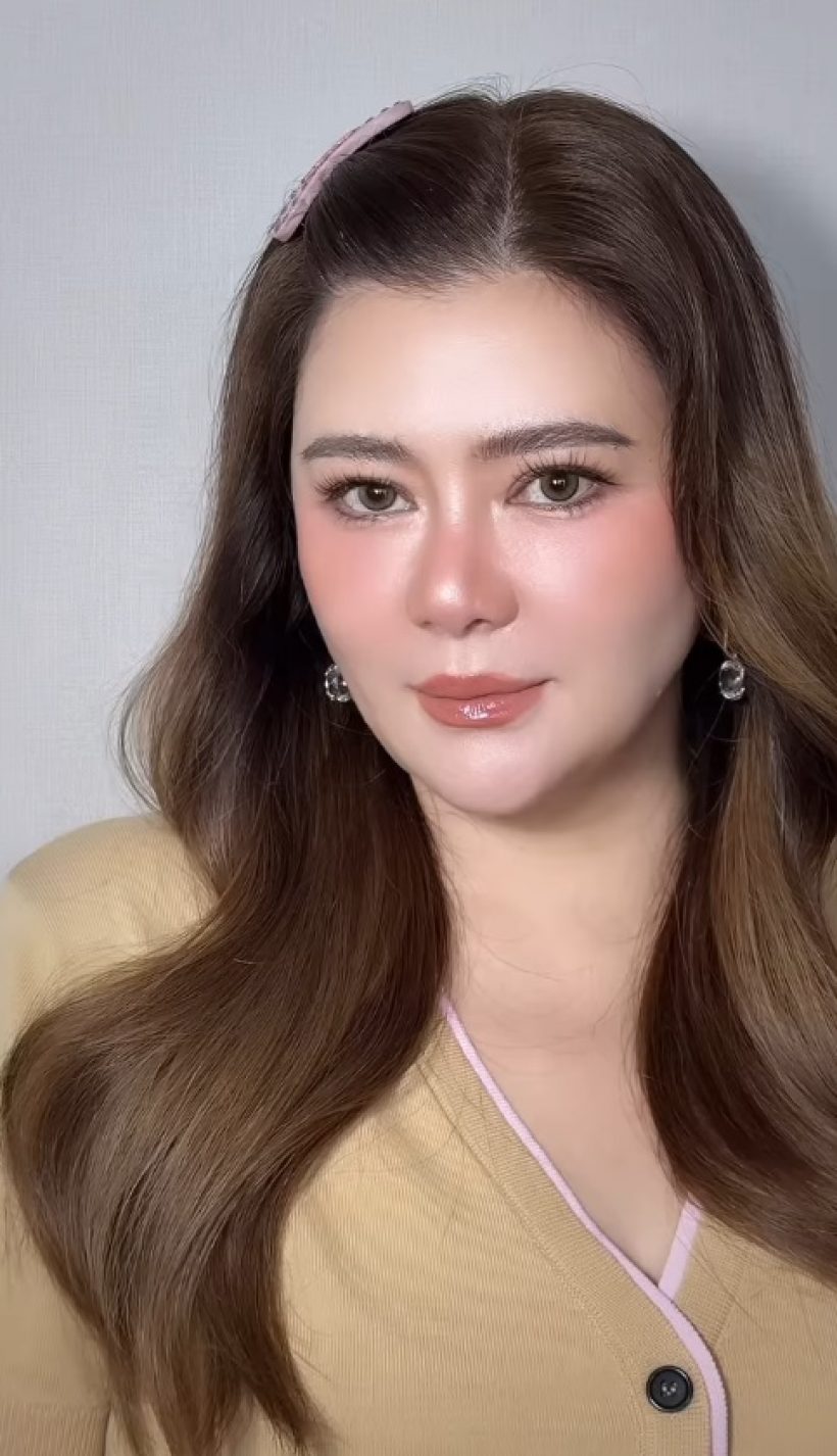 ขยี้ตารัวๆ โอ๋ ภัคจีรา สวยเป๊ะดูเด็กลงมาก หลังศัลยกรรมในวัย48