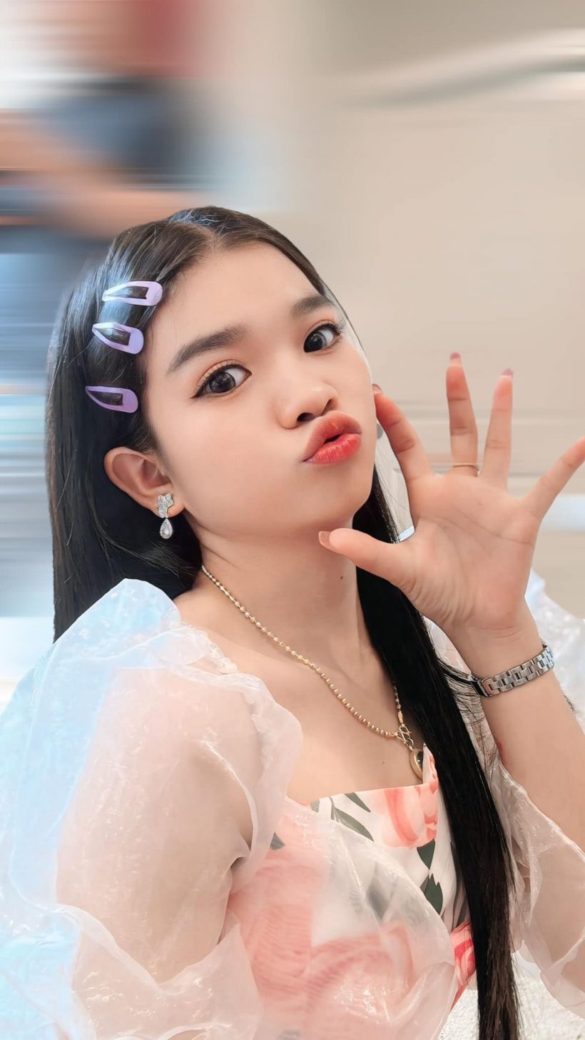 สาวน้อยคนนี้ กำลังรุ่ง!! จนเจ้าของค่าย ลั่นอย่าเพิ่งรีบมีแฟน