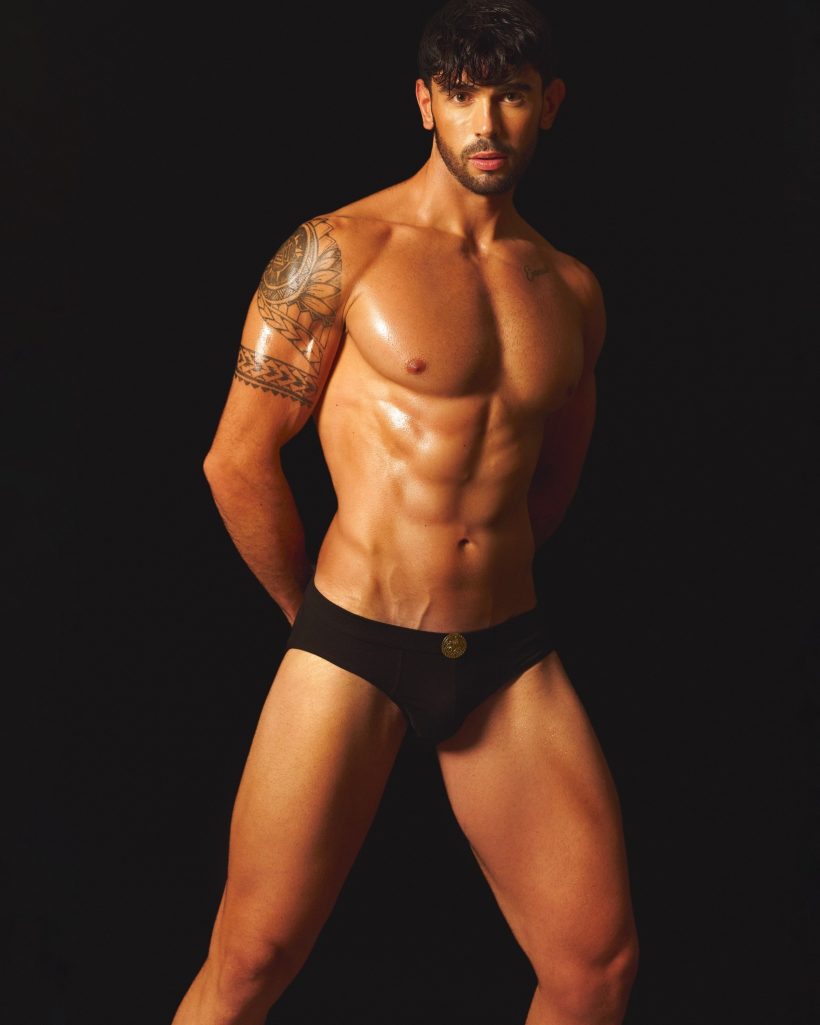 ให้ทายหนุ่มคนนี้เเฟนใคร เปิดตัวปุ๊บคอมเมนต์สนั่นโซเชียล