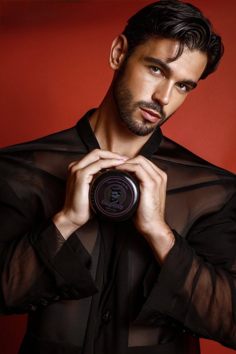 ให้ทายหนุ่มคนนี้เเฟนใคร เปิดตัวปุ๊บคอมเมนต์สนั่นโซเชียล