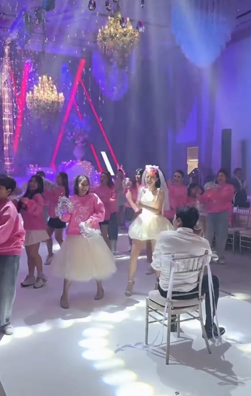 ทีมเจ้าสาว ลูกน้ำ จัดโชว์พิเศษ เซอร์ไพรส์! น้องปีใหม่ร่วมด้วย