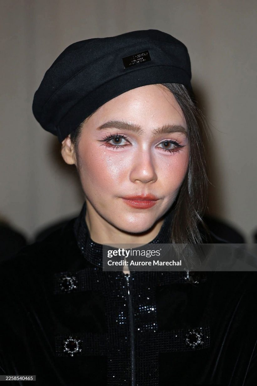 จุดประเด็นดราม่า! ภาพ ชมพู่ อารยา ล่าสุด หลายคนถกสนั่น