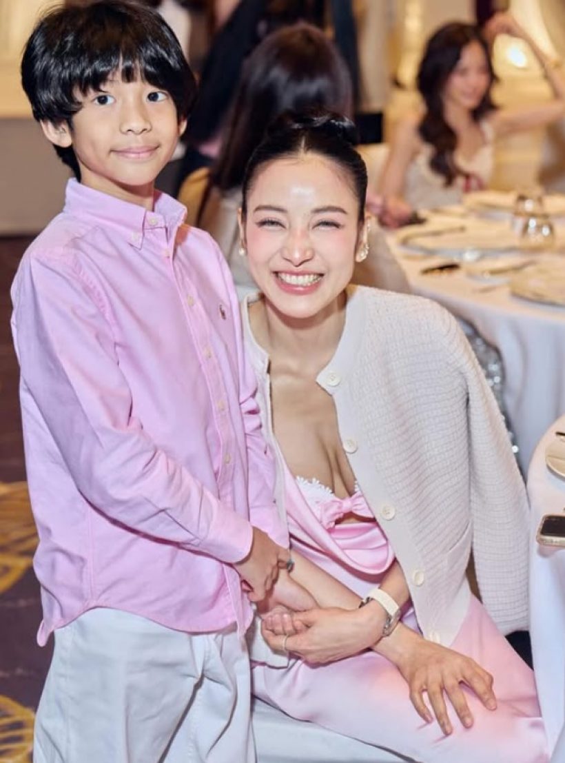 เปิดสีหน้า น้องเรซซิ่ง เมื่อรู้แม่แพท ณปภา กำลังมีน้องอีกคน