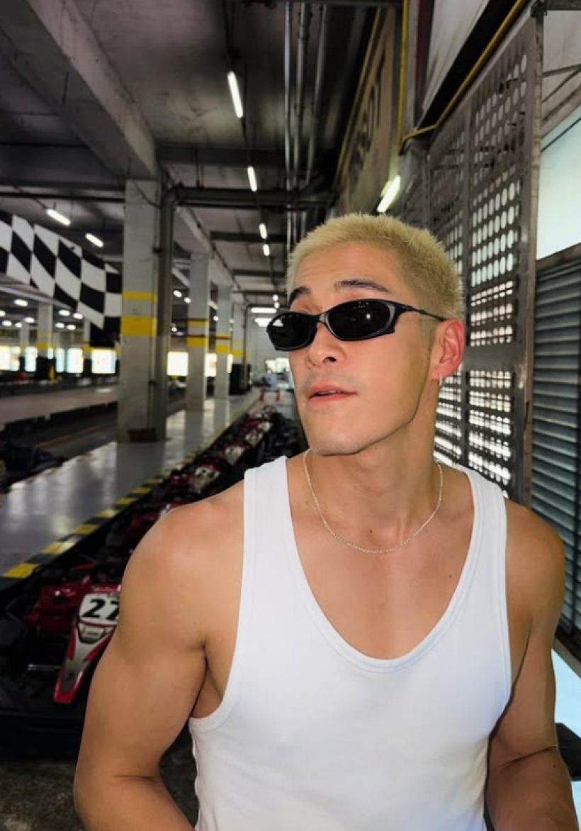 ซึ้งน้ำใจพระเอกดัง ส่งพวงหรีดอาลัย คุณแม่หนูเล็ก ก่อนบ่าย