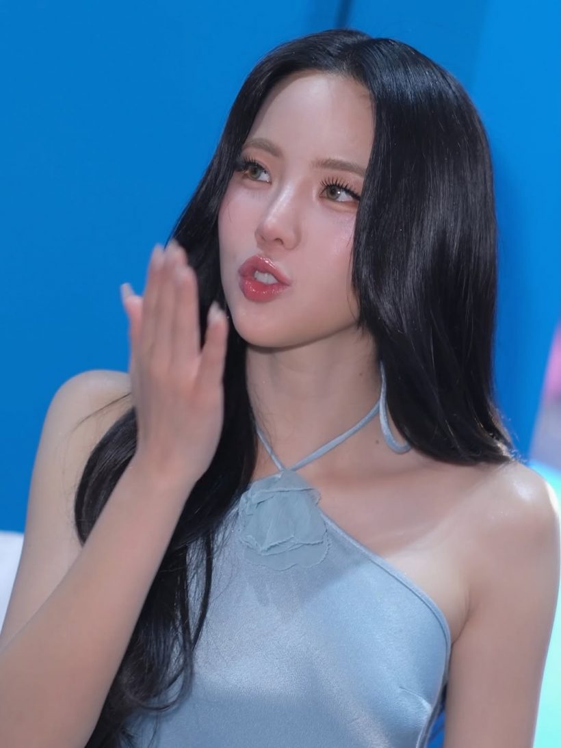 นางฟ้าชัดๆ! เธอคนนี้ ปล่อยช็อตหน้าหลุด มุมไหนก็รอด