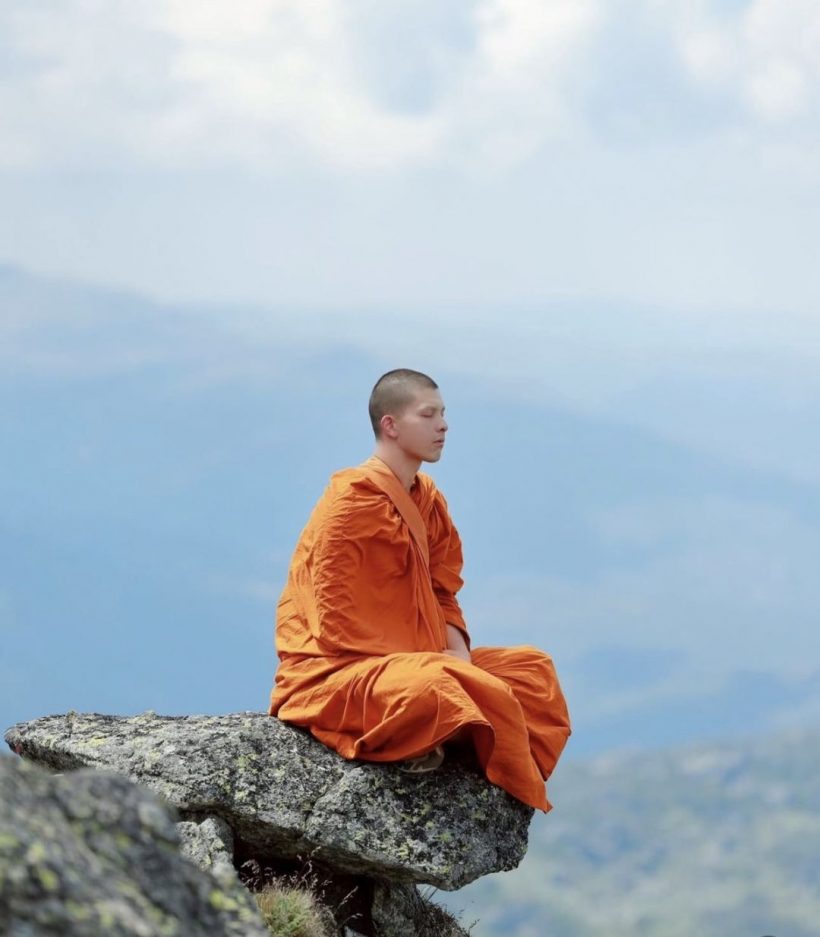 ภาพล่าสุด อดีตดาราดัง บวชครบ1ปี เดินทางจำวัดที่อเมริกา