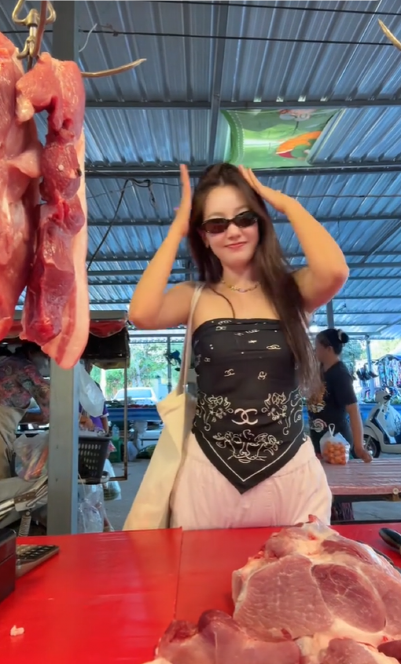 เปิดวาร์ปเเม่ค้าขายหมูคนสวย ที่เเท้คือนางเอกระดับเเถวหน้า