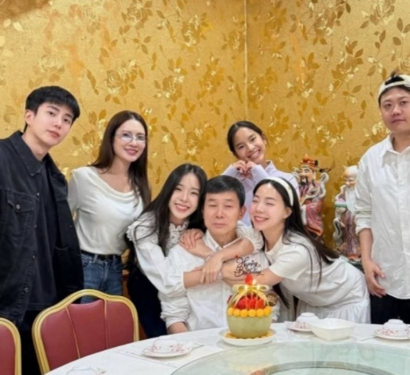 แอฟ-นนกุล ร่วมเฟรมครอบครัว! โมเมนต์นี้ข่าวดีมาแน่?