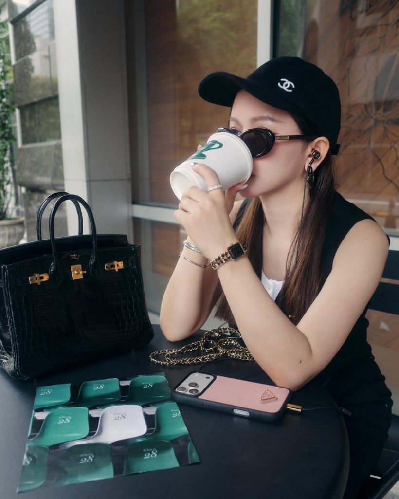 ไฮโซสาวดังคนนี้ รวยจริงไม่ต้องสืบ ปังทั้งธุรกิจ-การเงิน