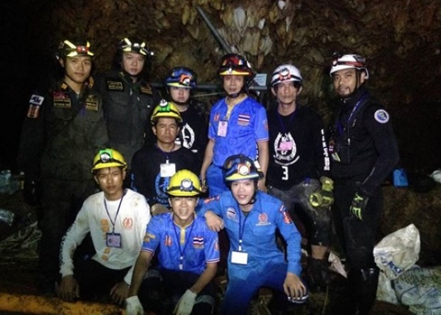 นับถือใจ! ดาราหนุ่มแอบลุยถ้ำหลวง ขอเป็นอีกหนึ่งกำลังช่วย 13 หมูป่า แบบเงียบๆ!