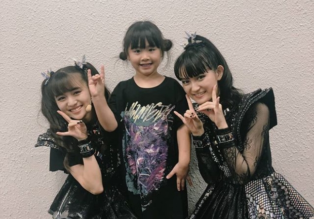  ปรบมือให้ความเก่ง! “กอล์ฟ ฟักกลิ้งฮีโร่” บินโกอินเตอร์ร่วมงาน “BABYMETAL” งานนี้มีเซอร์ไพรส์คนดู