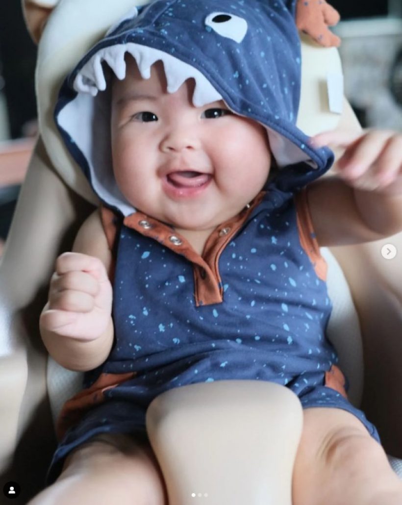 ชมความน่ารักน้องอบเชย ลูกสาวพ่อโย่ง-แม่ก้อย วันนี้หนู1ขวบแล้ว