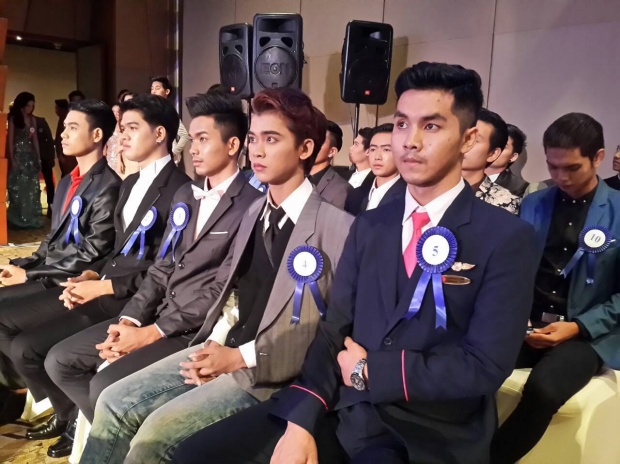 Mr & Miss Teeraporn 2015 เวทีหนุ่มสาวไร้ศัลยกรรม